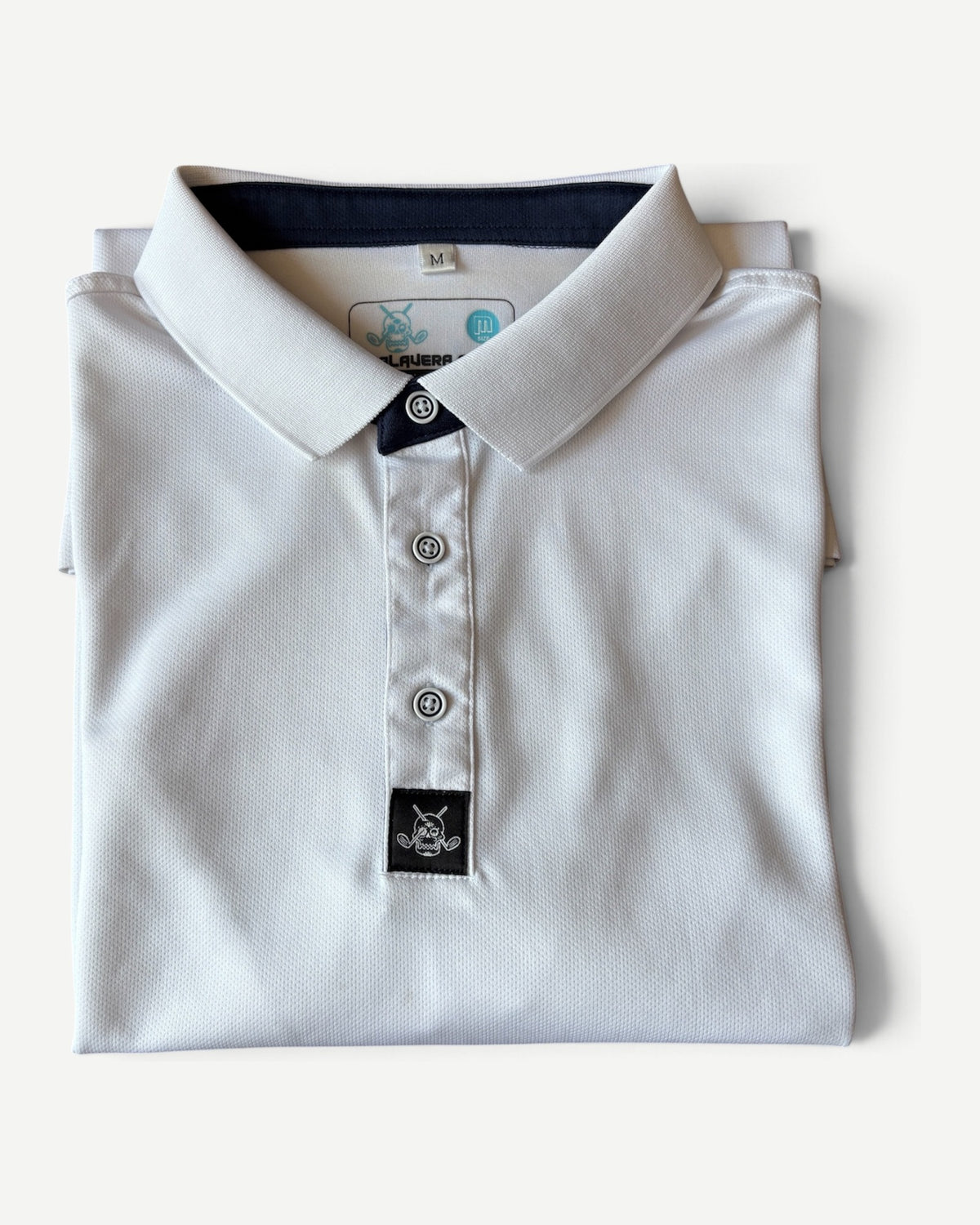 Polo ArcticWhite doblado, foto real