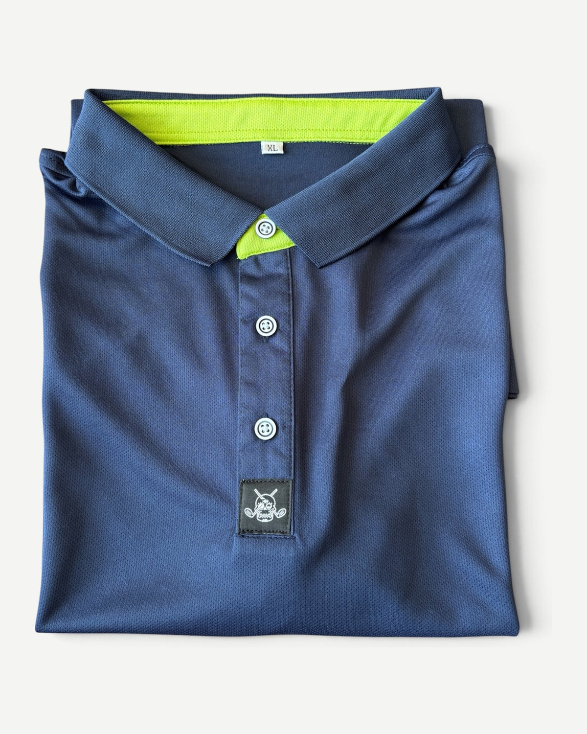 Polo DeepNavy doblado, foto real